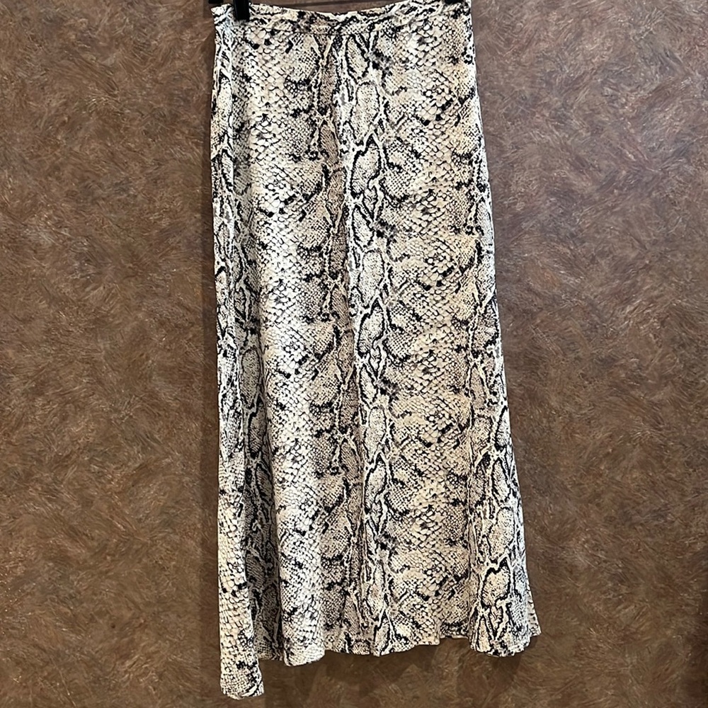 Reformation skirt